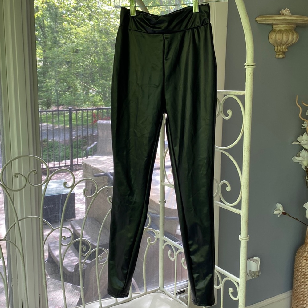 Leather leggings